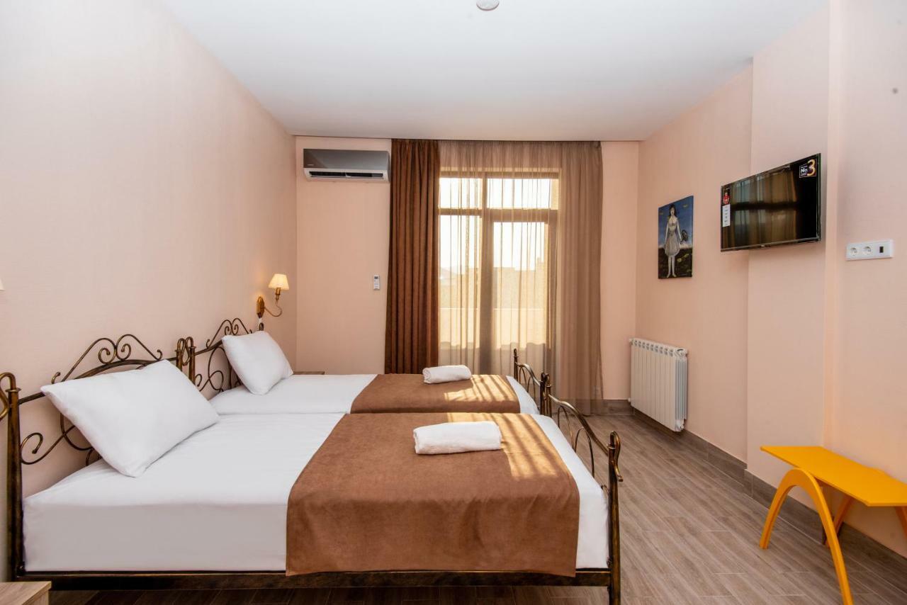 Tonusi Luxe Hotel In The Historic City Center Tbilisi Eksteriør bilde