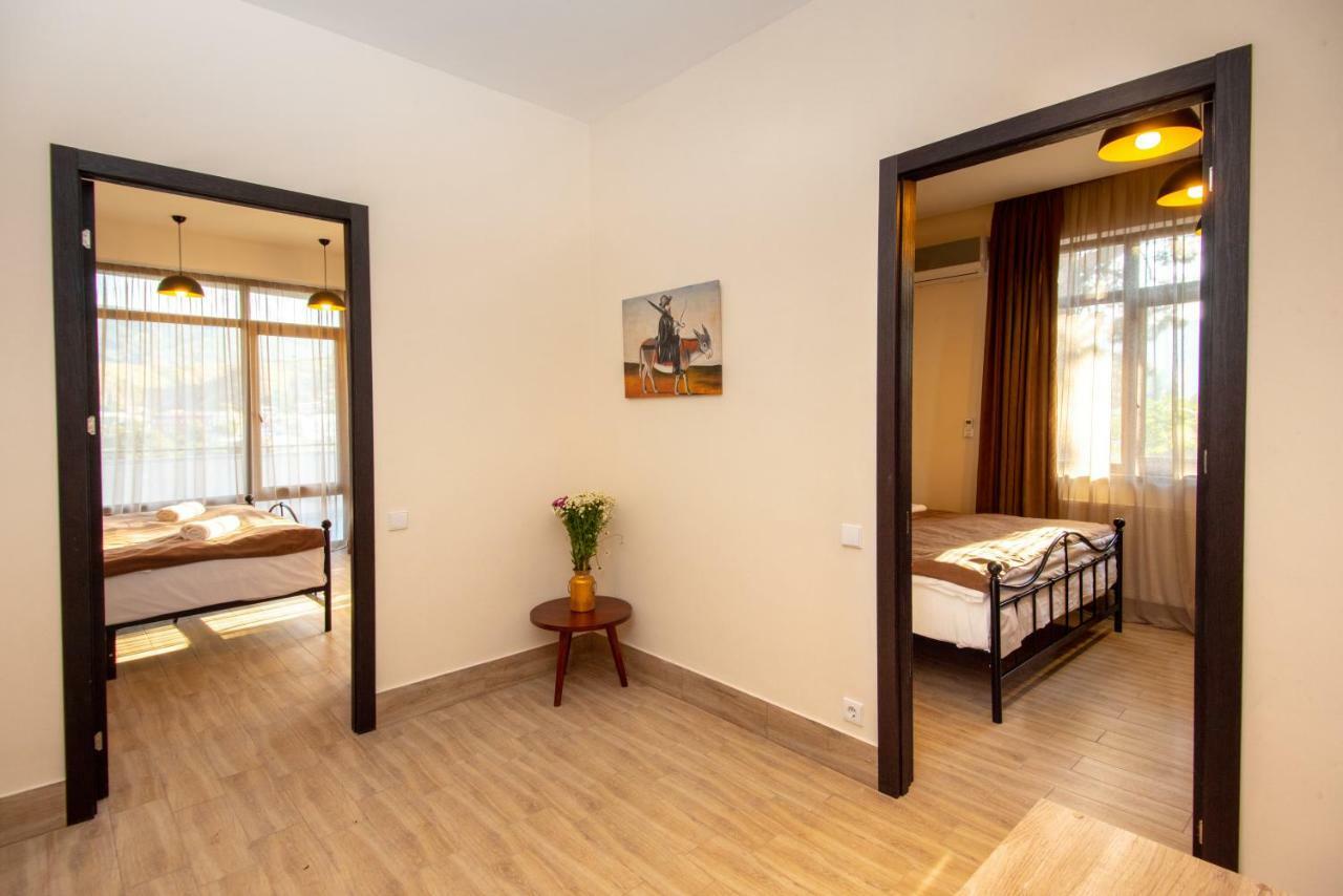 Tonusi Luxe Hotel In The Historic City Center Tbilisi Eksteriør bilde